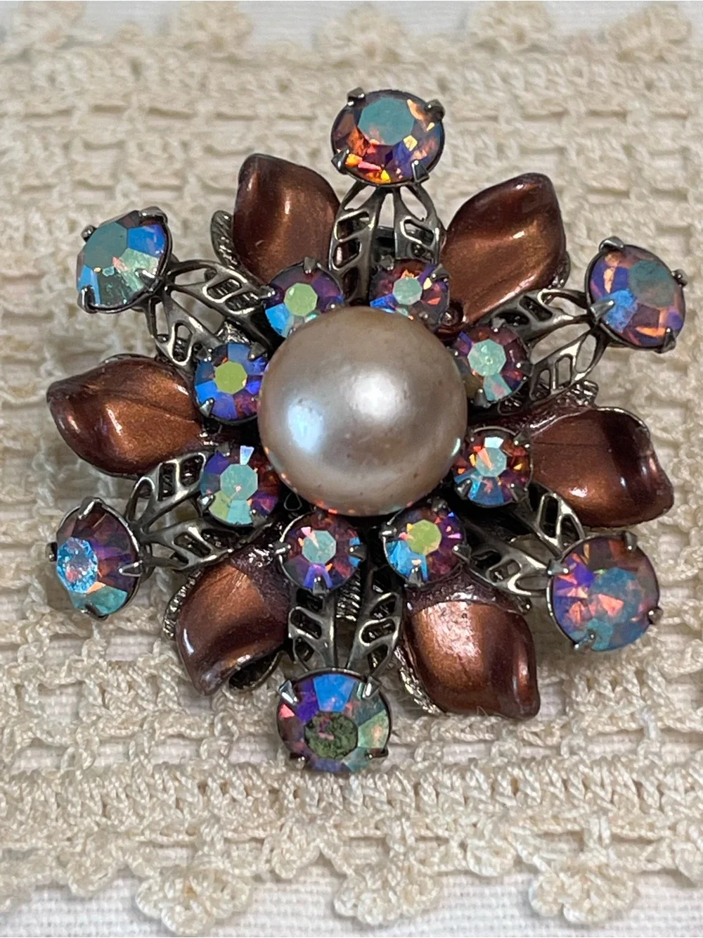 Single Vintage Clip-On Earring Brooch AB Rhinestone Faux Pearl Floral